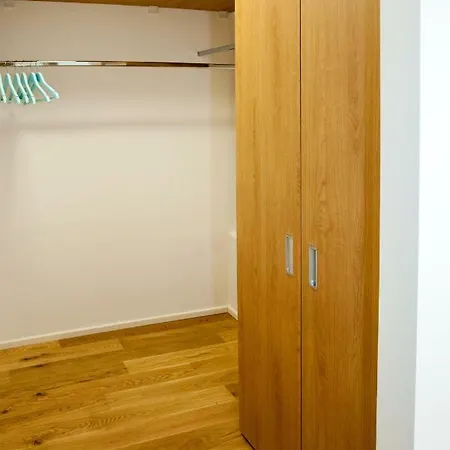 Riverside 2 * Pärnu